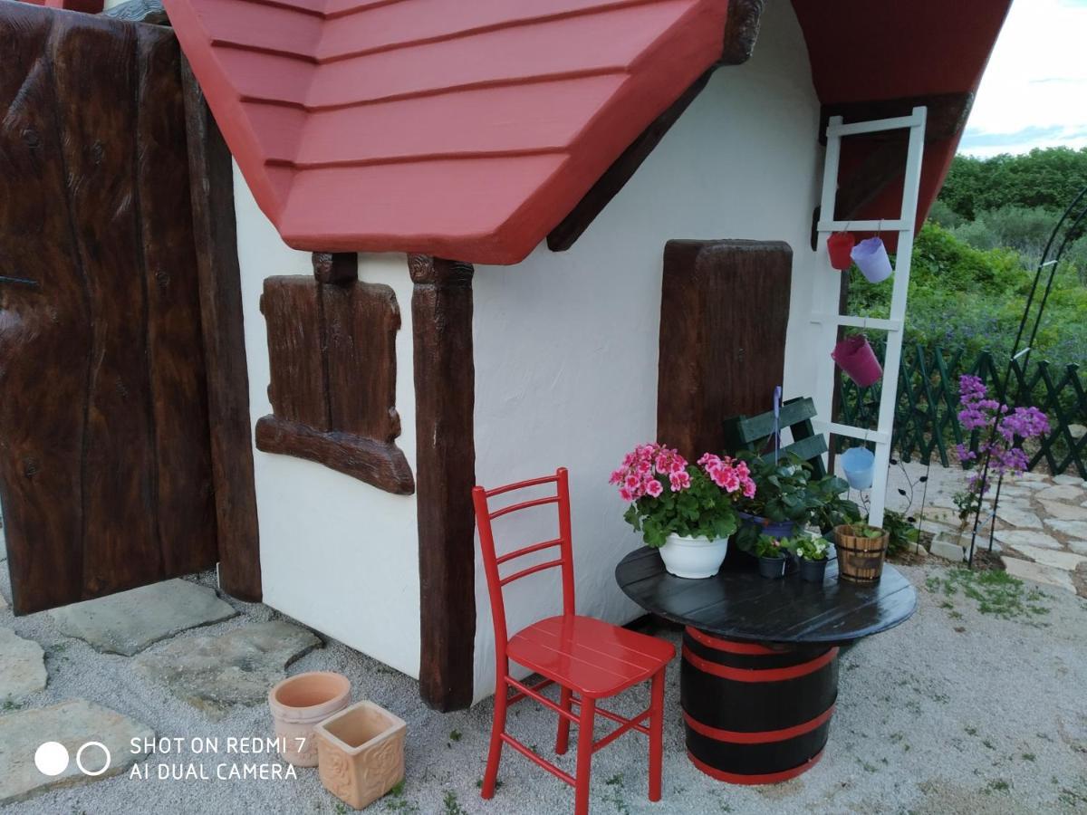 Hotel Krka Fairytale Little Castle Skradin Exterior foto